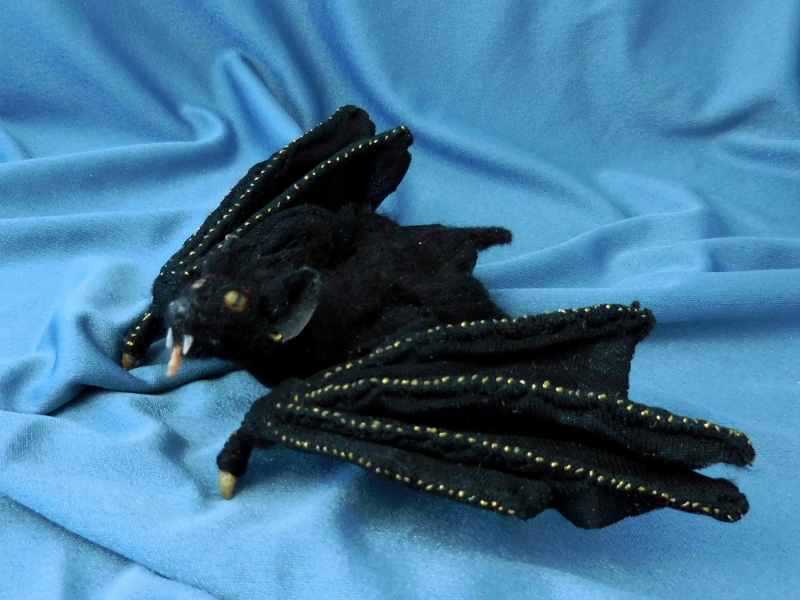 Hat Bat